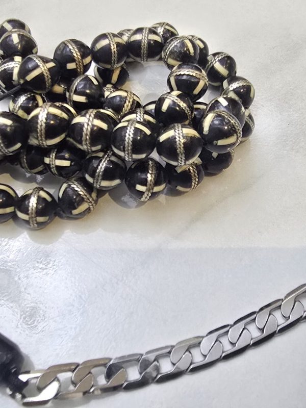 Yusr Inlaid with silver YU18