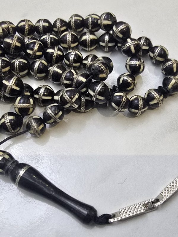 Yusr Inlaid with Silver YU4